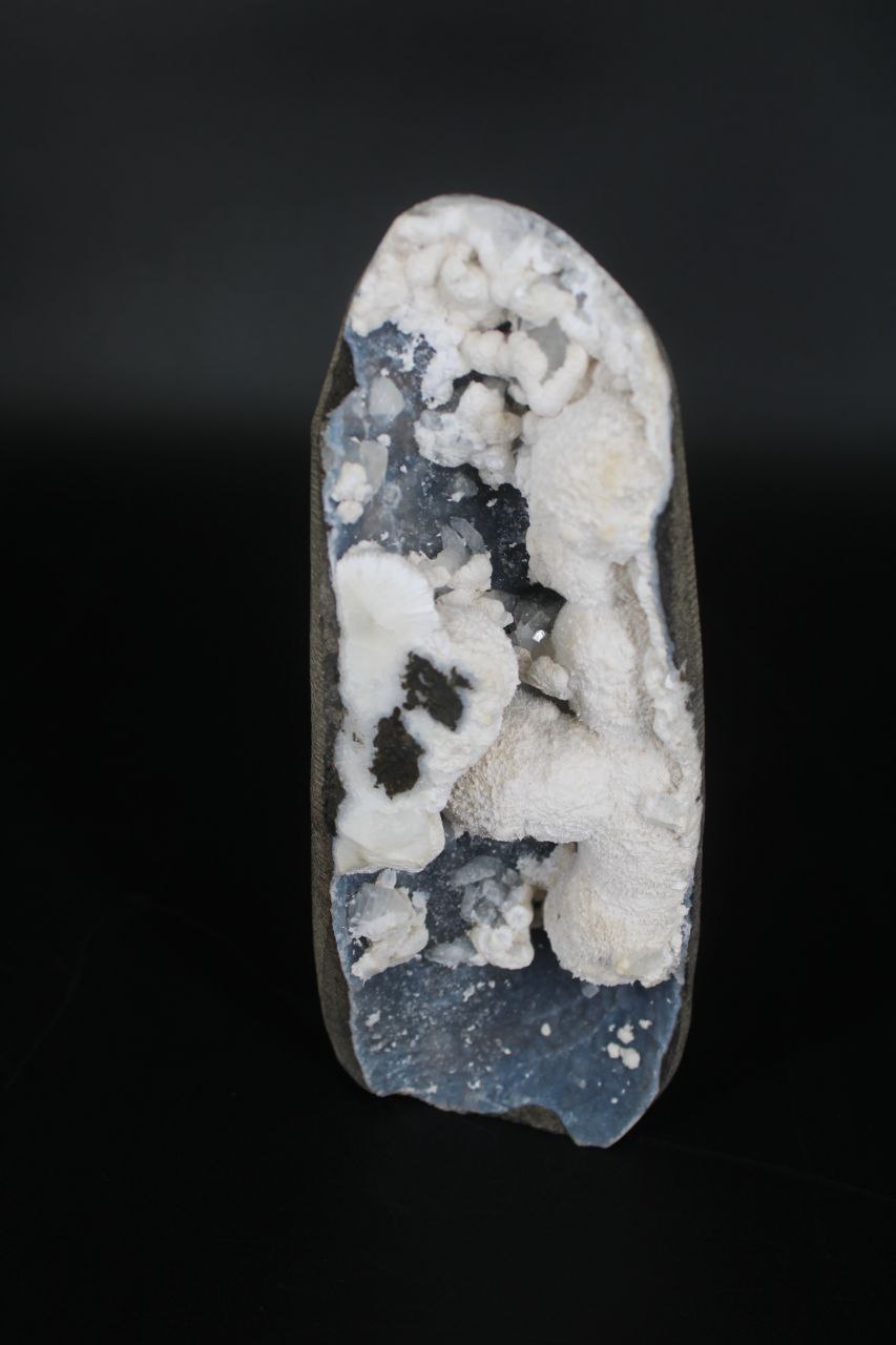 Jalgaon Natural Amethyst Crystals Geode - 10g, 10x5x6cm